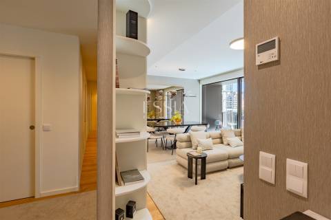 Apartamento T3 com 2 Varandas Vistas Rio e Mar nos Jardins D`Arrábida em Vila Nova de Gaia