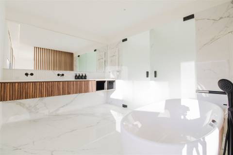 Penthouse T4 Duplex com Rooftop na Foz do Douro