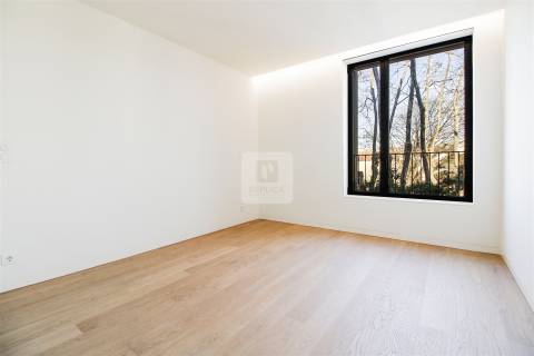 Penthouse T4 Duplex com Rooftop na Foz do Douro