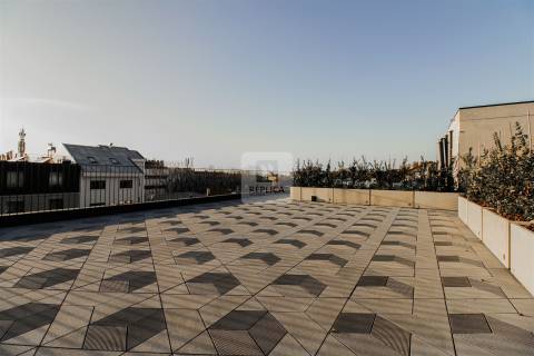 Penthouse T4 Duplex com Rooftop na Foz do Douro