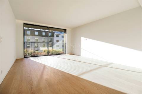 Penthouse T4 Duplex com Rooftop na Foz do Douro