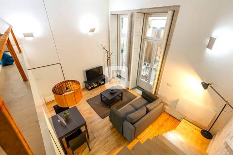 Apartamento T1 com Varanda no centro histórico do Porto (com Licença AL)