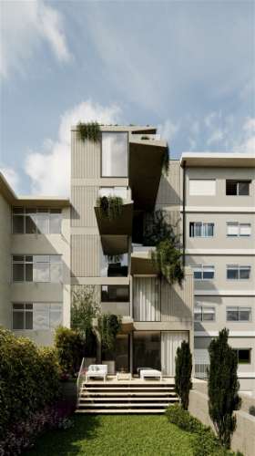 Apartamento T2 com 3 Varandas e Garagem  - 2ª Linha de Mar na Foz do Douro