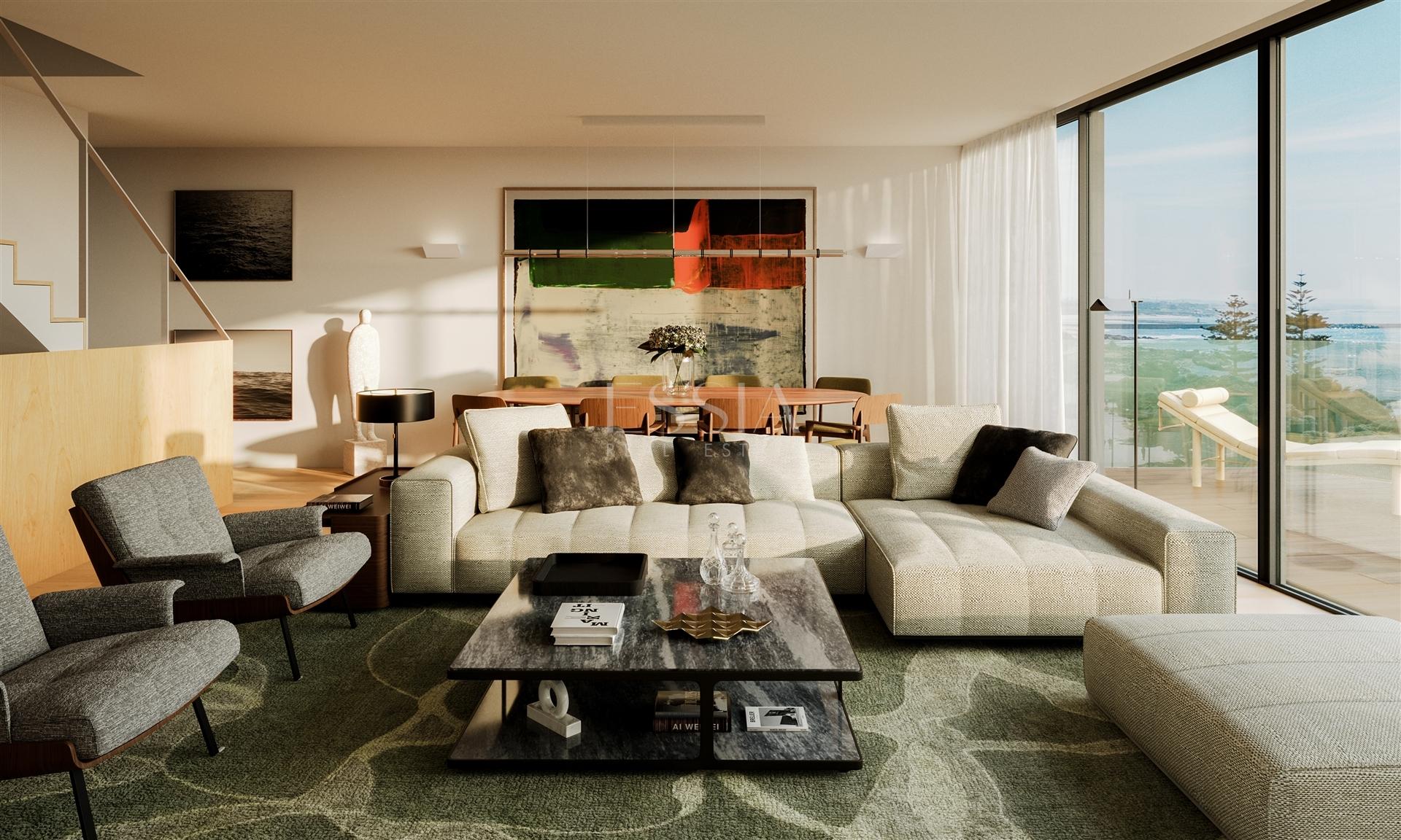 Apartamento T2 com 3 Varandas e Garagem  - 2ª Linha de Mar na Foz do Douro