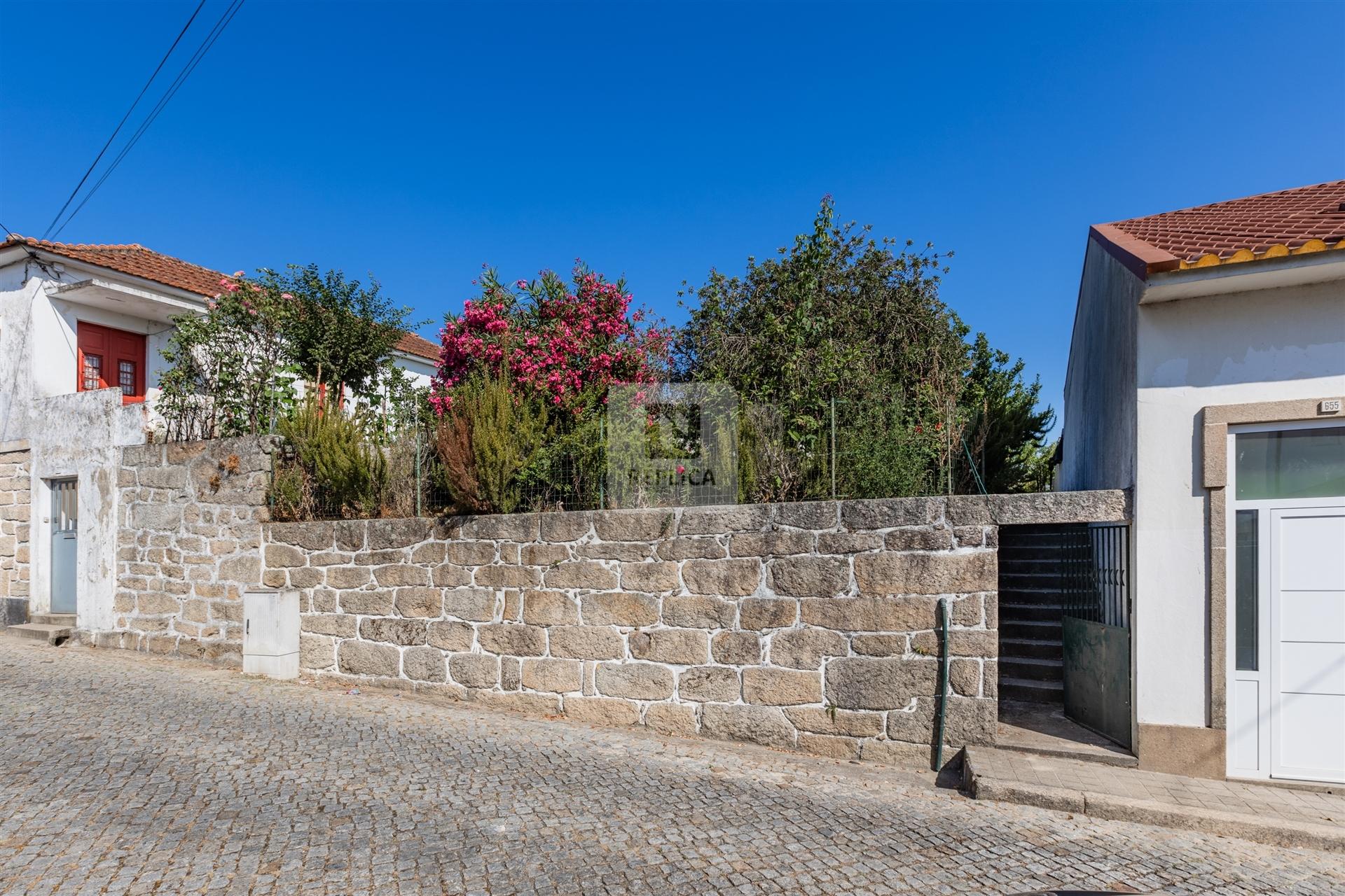 Terreno em Gueifães para Construção de Moradia