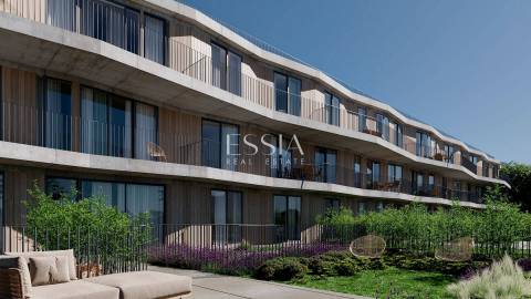 Apartamento T3 com Garagem em Paranhos