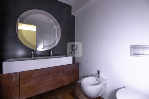 Apartamento T4 com Varanda Vistas Mar em Matosinhos Sul