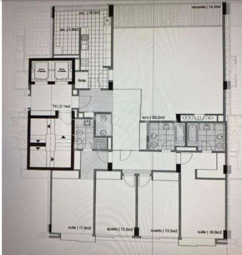 Apartamento T4 com Varanda Vistas Mar em Matosinhos Sul
