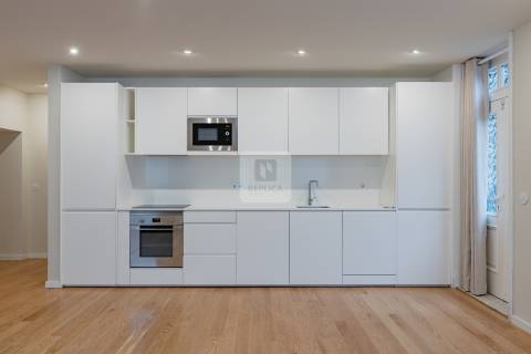 Apartamento T3 com Terraço de 47m2 à Marechal Saldanha | Foz do Douro