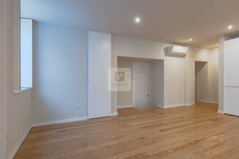 Apartamento T3 com Terraço de 47m2 à Marechal Saldanha | Foz do Douro