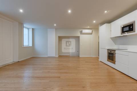 Apartamento T3 com Terraço de 47m2 à Marechal Saldanha | Foz do Douro