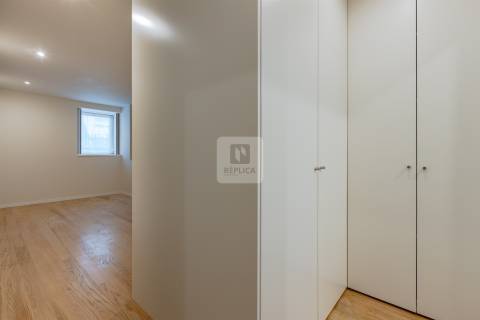 Apartamento T3 com Terraço de 47m2 à Marechal Saldanha | Foz do Douro