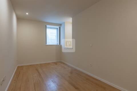 Apartamento T3 com Terraço de 47m2 à Marechal Saldanha | Foz do Douro