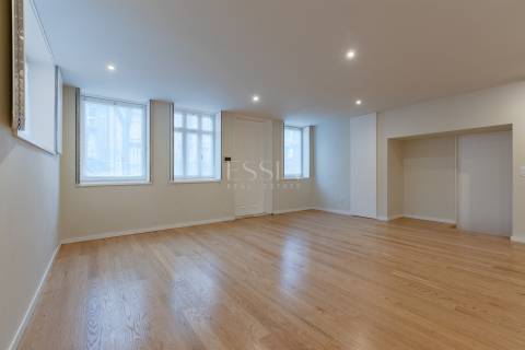 Apartamento T3 com Terraço de 47m2 à Marechal Saldanha | Foz do Douro