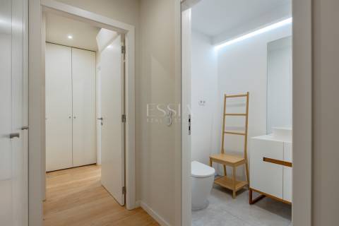 Apartamento T3 com Terraço de 47m2 à Marechal Saldanha | Foz do Douro