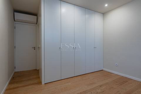 Apartamento T3 com Terraço de 47m2 à Marechal Saldanha | Foz do Douro