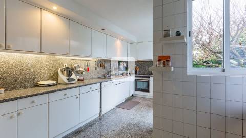 Moradia T3 na Foz Velha com logradouro 78 m2