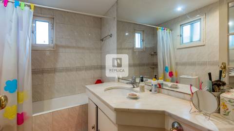 Moradia T3 na Foz Velha com logradouro 78 m2