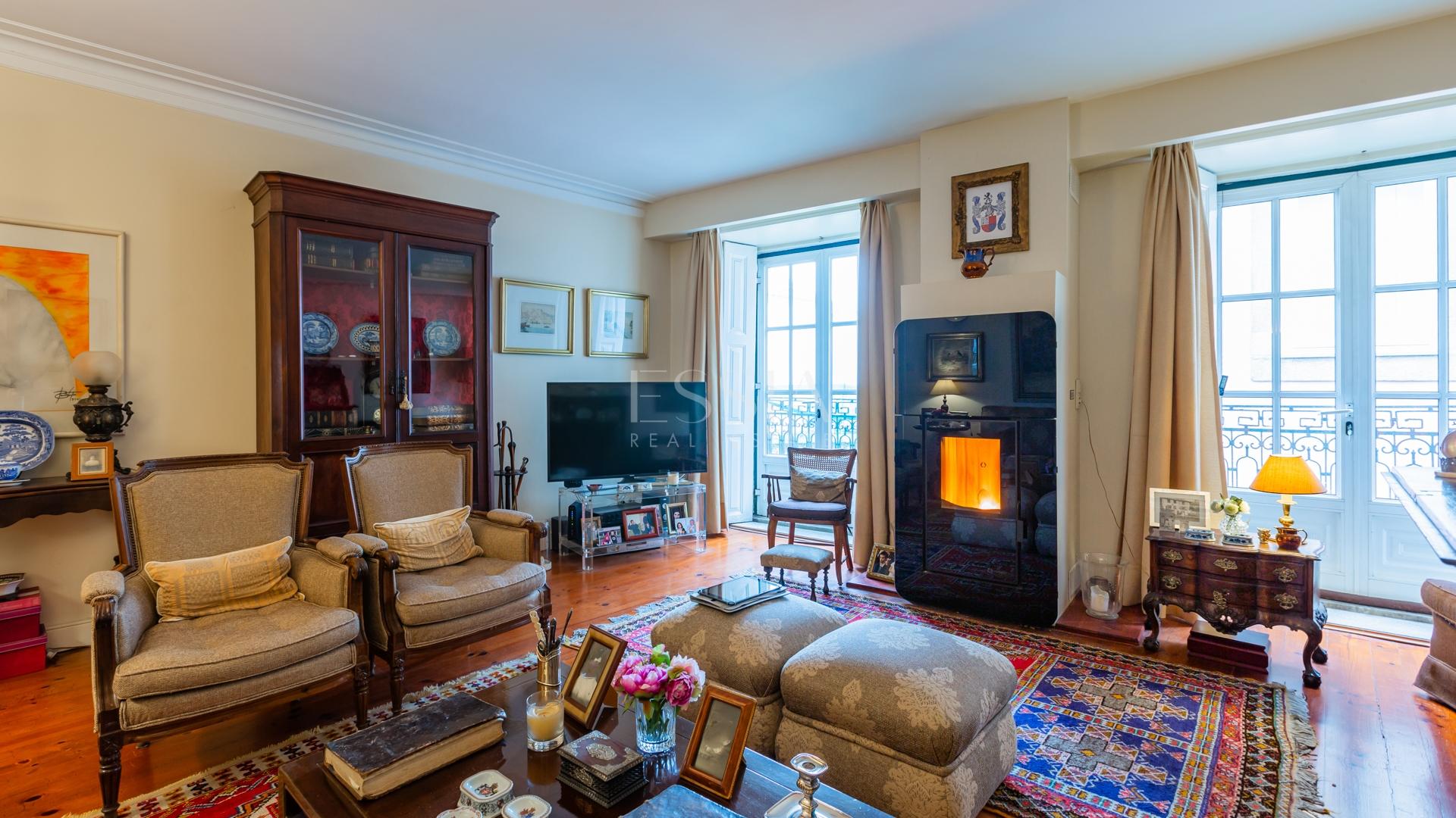 Moradia T3 na Foz Velha com logradouro 78 m2