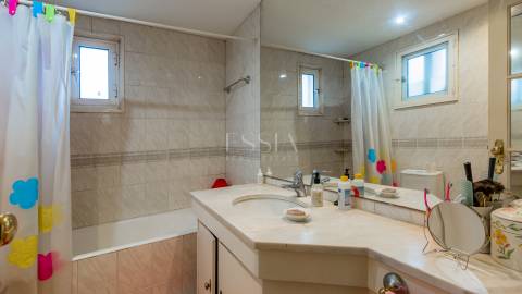 Moradia T3 na Foz Velha com logradouro 78 m2