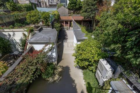 Moradia T4 Triplex |  Traça Típica Portuguesa com Jardim no Bonfim