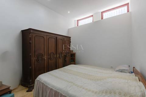 Moradia T4 com Jardim no Bonfim, Porto