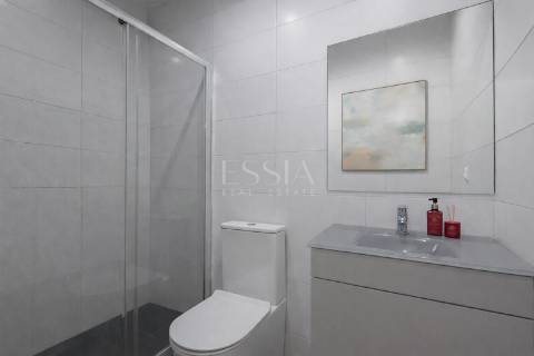 Moradia T4 com Jardim no Bonfim, Porto