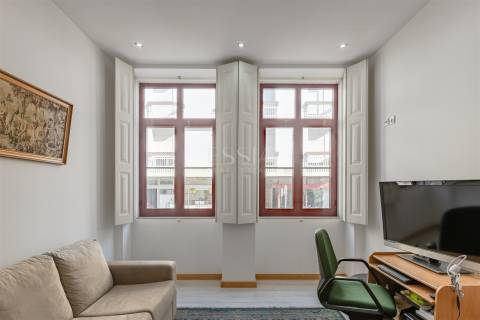 Moradia T4 com Jardim no Bonfim, Porto