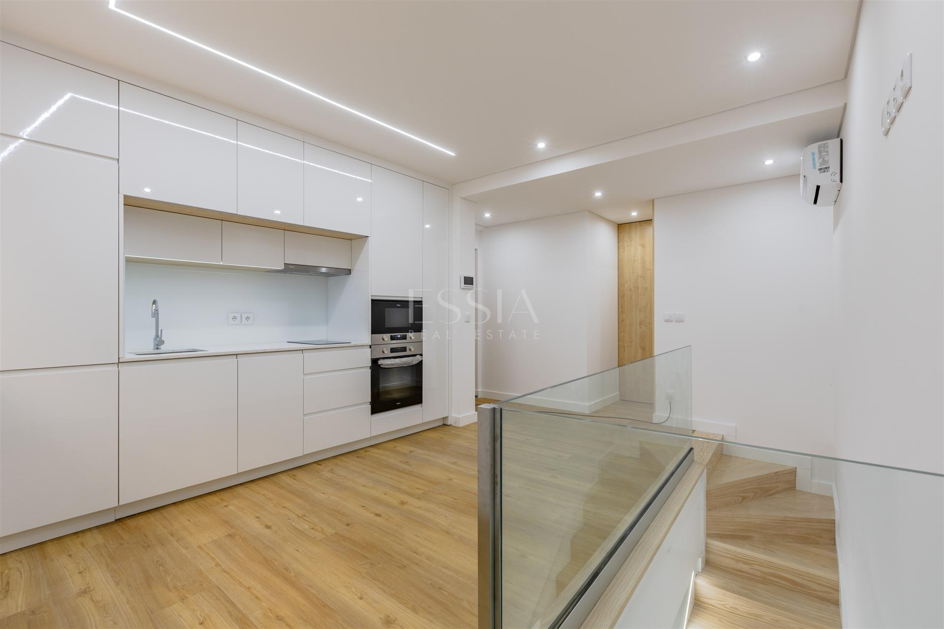 Estúdio/Apartamento TO Duplex | Centro da Baixa do Porto