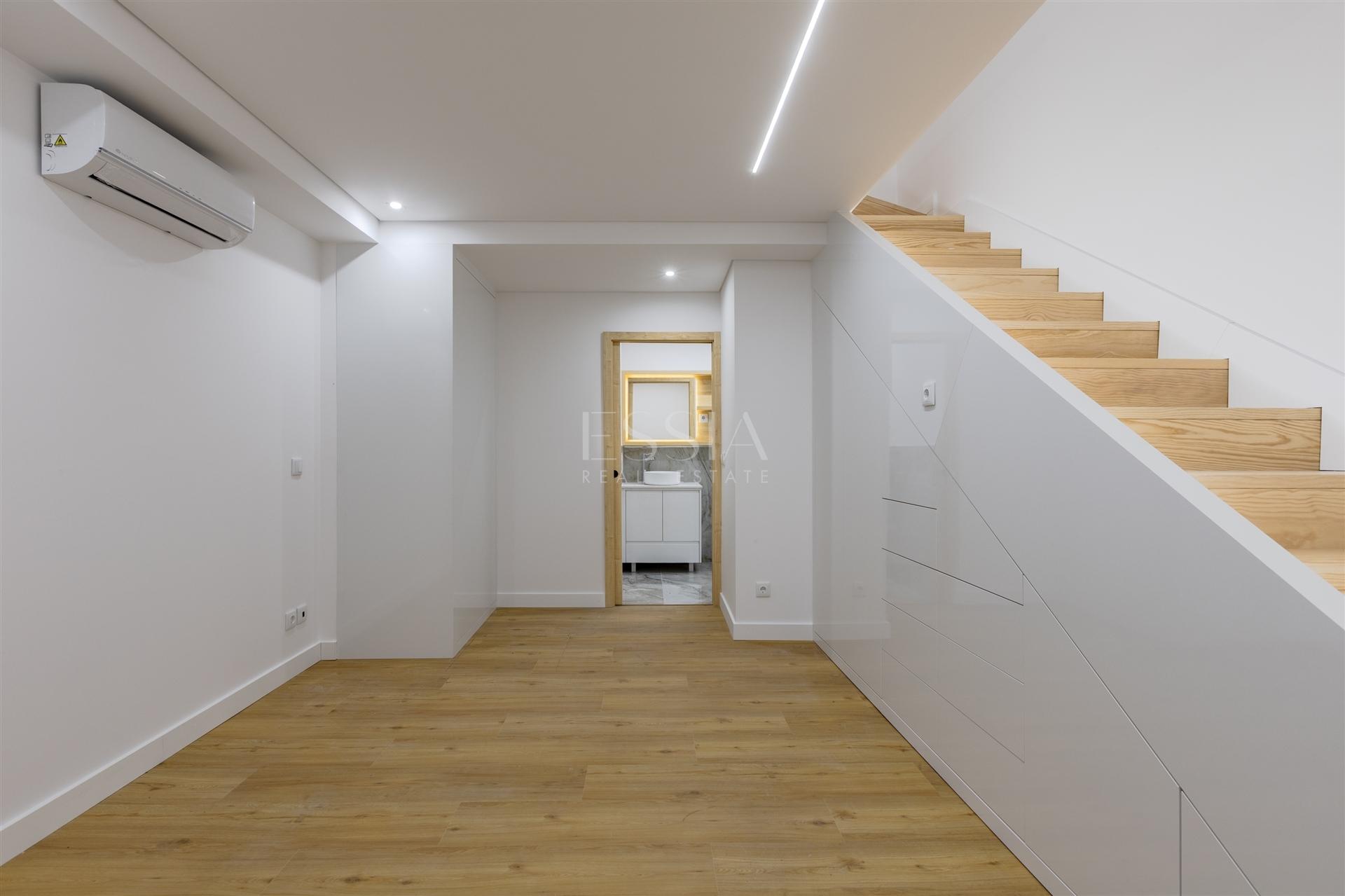 Estúdio/Apartamento TO Duplex | Centro da Baixa do Porto