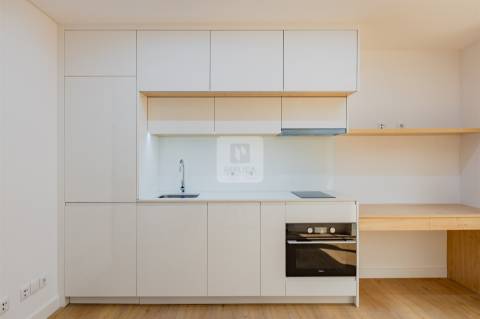 Apartamento T2 &#124; Centro da Baixa do Porto