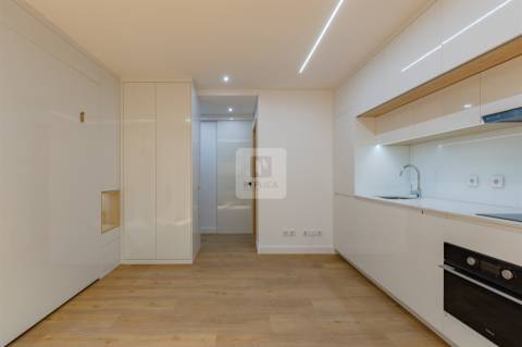 Apartamento T2 &#124; Centro da Baixa do Porto