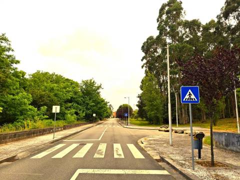 Terreno | Construção de Moradia de 3 frentes em Matosinhos