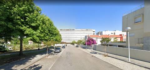 Terreno | Construção de Moradia de 3 frentes em Matosinhos