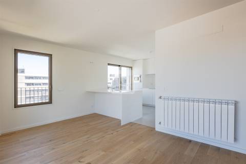 Apartamento T4 Duplex Novo | 2 terraços com 229 m2 na Alameda das Antas