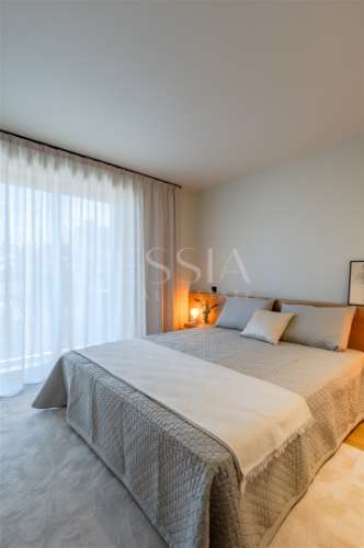 Apartamento T2 Novo com Varanda e Garagem no LYNQ