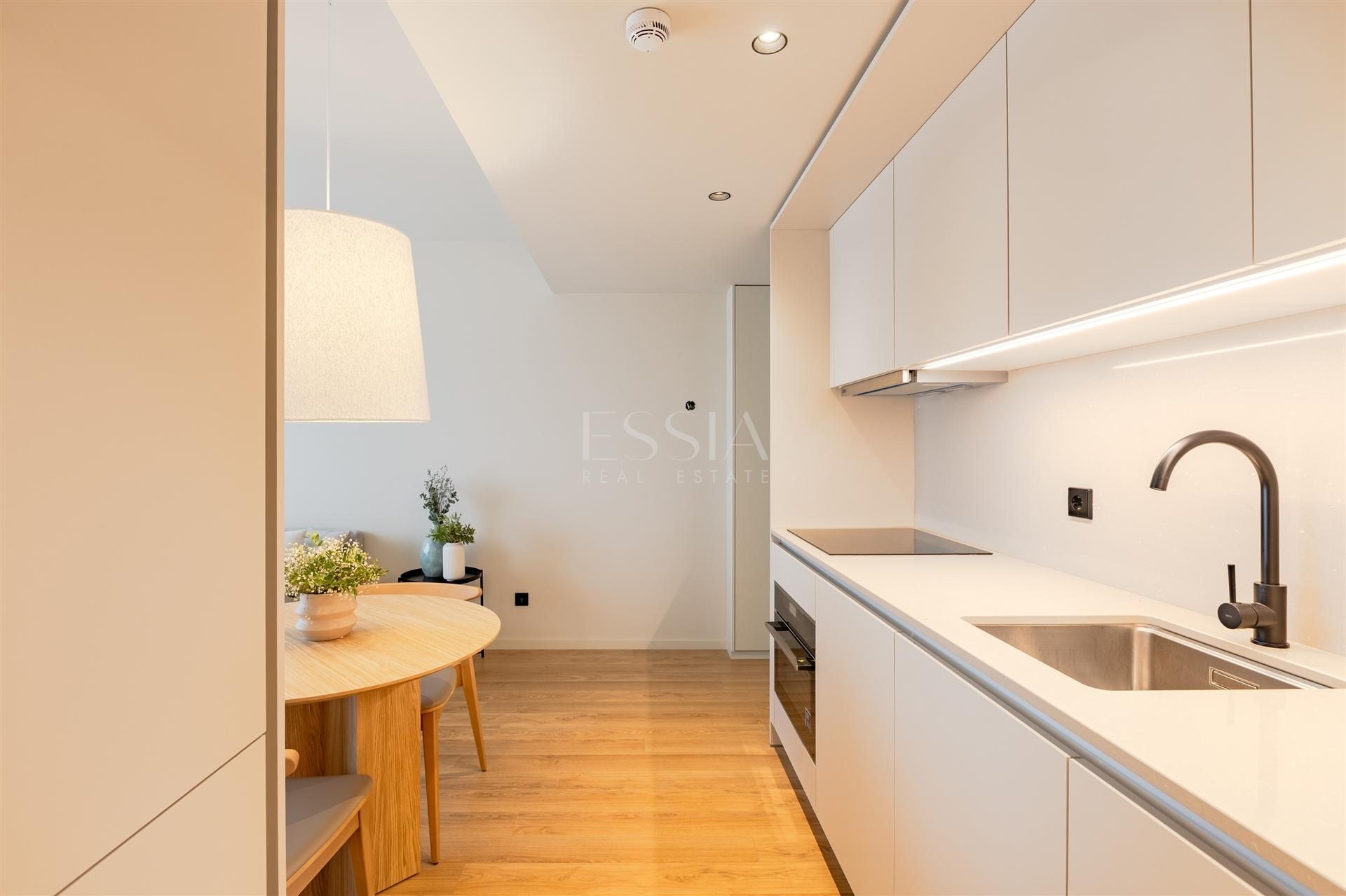 Apartamento T2 Novo com Terraço e Vista Rio Douro