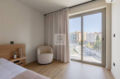 Apartamento T1 Novo com Varanda e Vistas Rio Douro