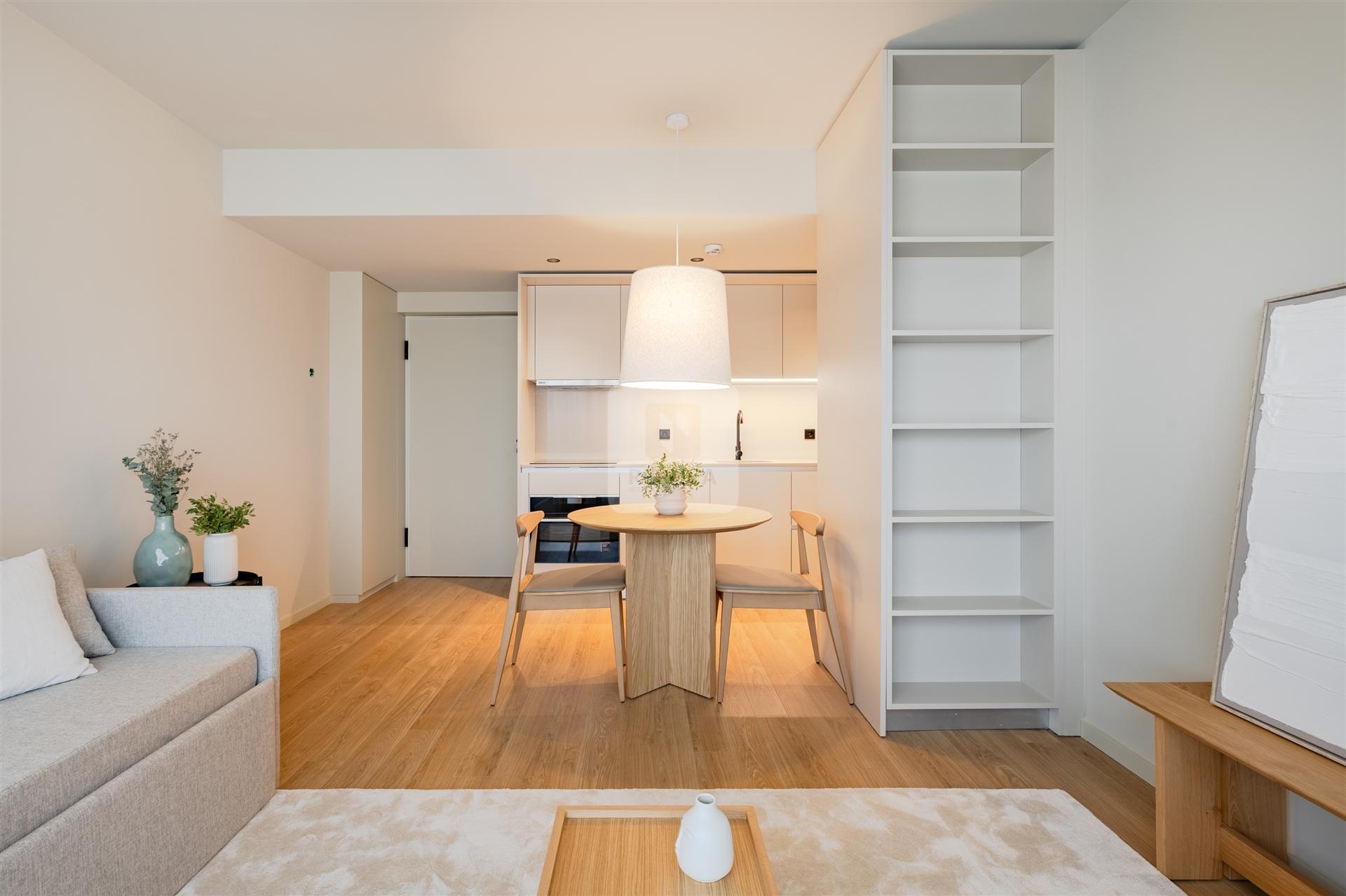 Apartamento T1 Novo no LYNQ com Vistas Rio Douro em Gaia