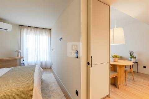 Apartamento T1 Novo no LYNQ com Vistas Rio Douro em Gaia