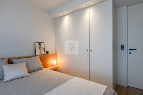 Apartamento T1 Novo com Varanda em Vila Nova de Gaia