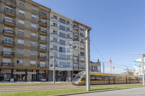 Apartamento T1 Novo com Varanda em Vila Nova de Gaia