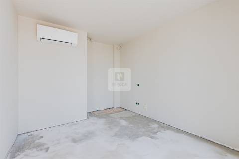 Penthouse T3 Duplex comTerraços e Vista Rio Douro