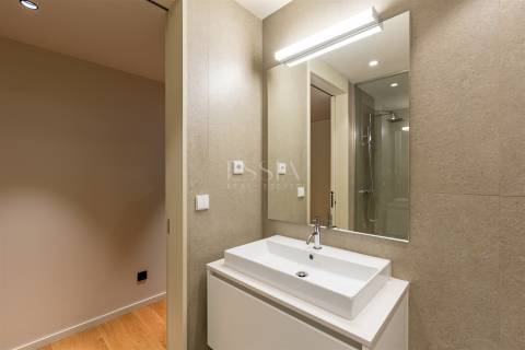 Penthouse T3 Duplex comTerraços e Vista Rio Douro