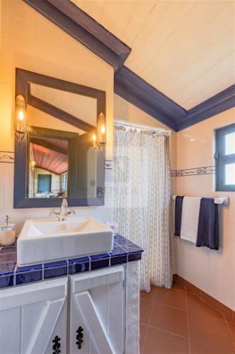 Moradia rústica T3 reabilitada em Viana do Castelo