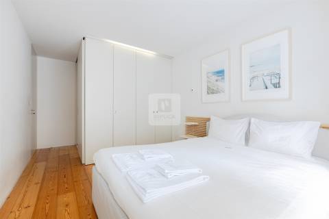 Apartamento T3 com Terraço e Vista Rio Douro | Cais do Cavaco