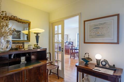 Apartamento T5 Duplex com 4 Frentes e Vistas para o Douro e Mar