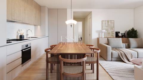 Apartamento T2 com Varanda e Garagem no Ouro Valley