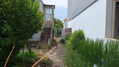 Terreno para construção em Vila Nova de Gaia