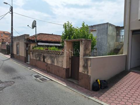 Terreno para construção em Vila Nova de Gaia